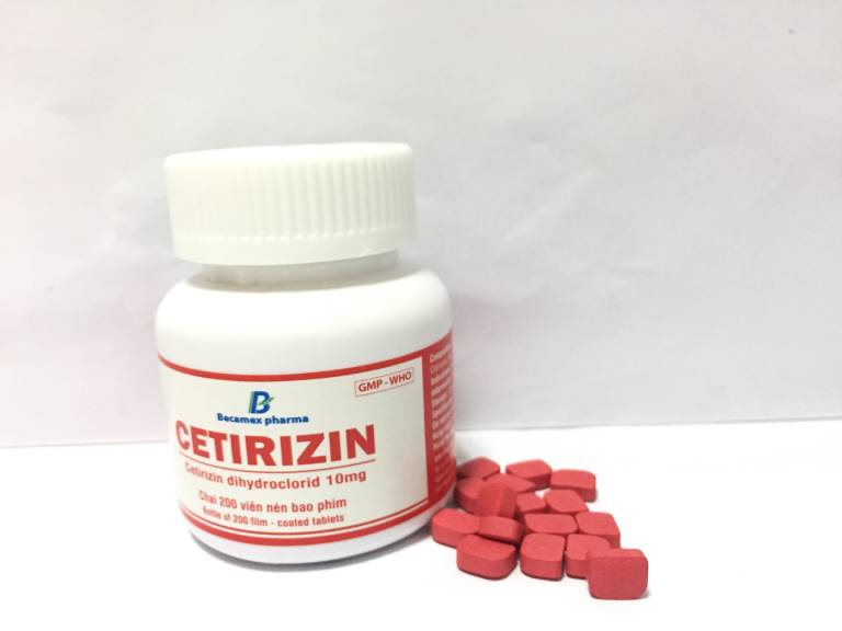 Thuốc Cetirizine dạng viên hỗ trợ điều trị các triệu chứng bệnh chàm
