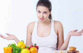 Đang đau dạ dày nên ăn gì? Kiêng gì để giảm đau và cải thiện