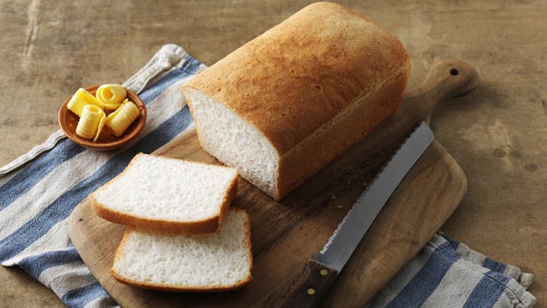bánh mì trắng