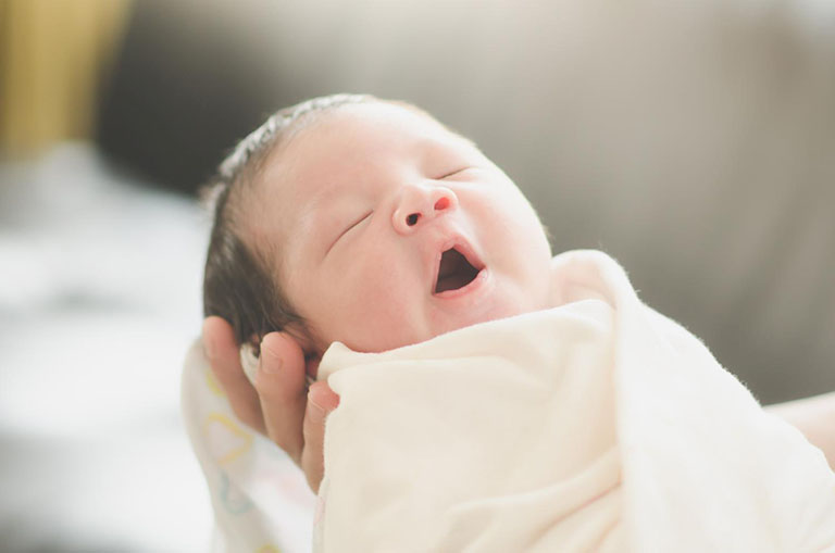 4 Cách bổ sung canxi cho trẻ sơ sinh