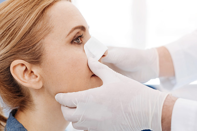 Các phương pháp nâng mũi không phẫu thuật