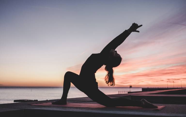 7 bài tập Yoga cho người thoát vị đĩa đệm nhẹ nhàng dễ tập