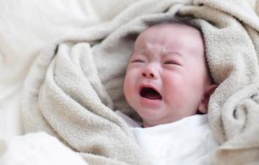 Dấu hiệu trẻ sơ sinh bị viêm họng