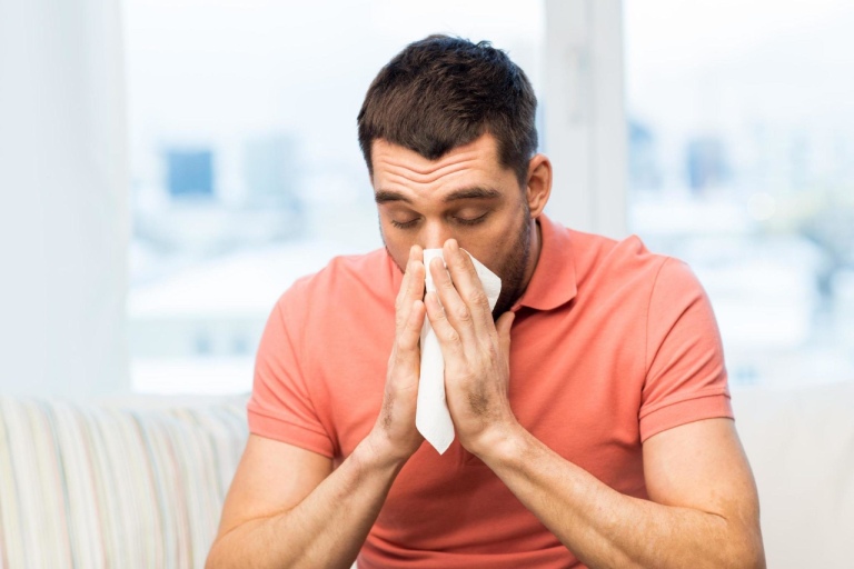 Viêm mũi xoang xuất tiết phù nề là bệnh gì?