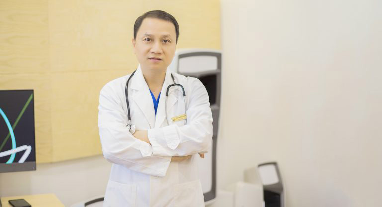 bác sĩ phẫu thuật thẩm mỹ giỏi tại Hà Nội