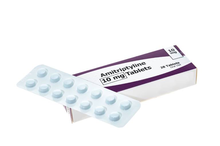 Amitriptyline là thuốc chống trầm cảm 3 vòng được sử dụng nhiều do hiệu quả tốt, giá thành rẻ