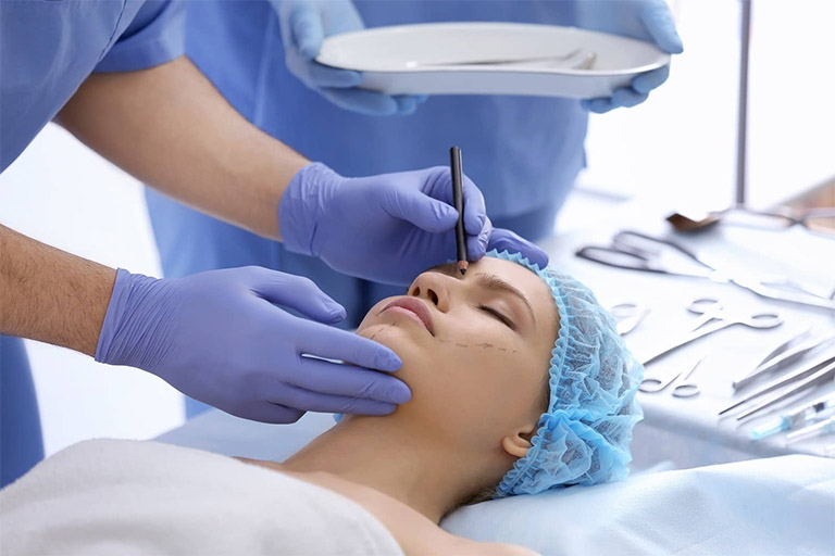 Bác sĩ nâng mũi, sửa mũi đẹp nhất tại TPHCM