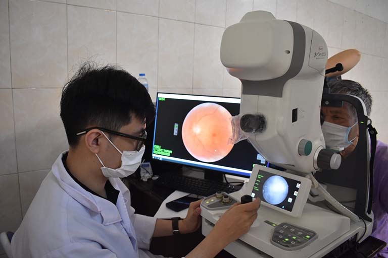 điều trị bệnh glôcôm ở mắt hà nội